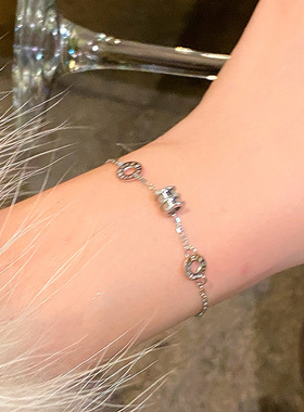 简约罗马小蛮腰手链女生款钛钢手链轻奢小众精致手串女手绳手饰品