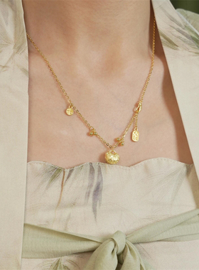 古法金包银硕果累累吊坠女