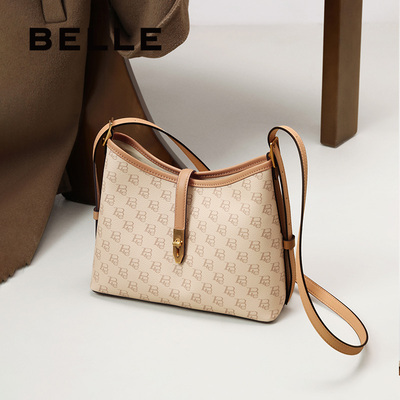 百丽老花通勤大容量腋下包