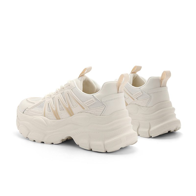  百丽时尚休闲鞋