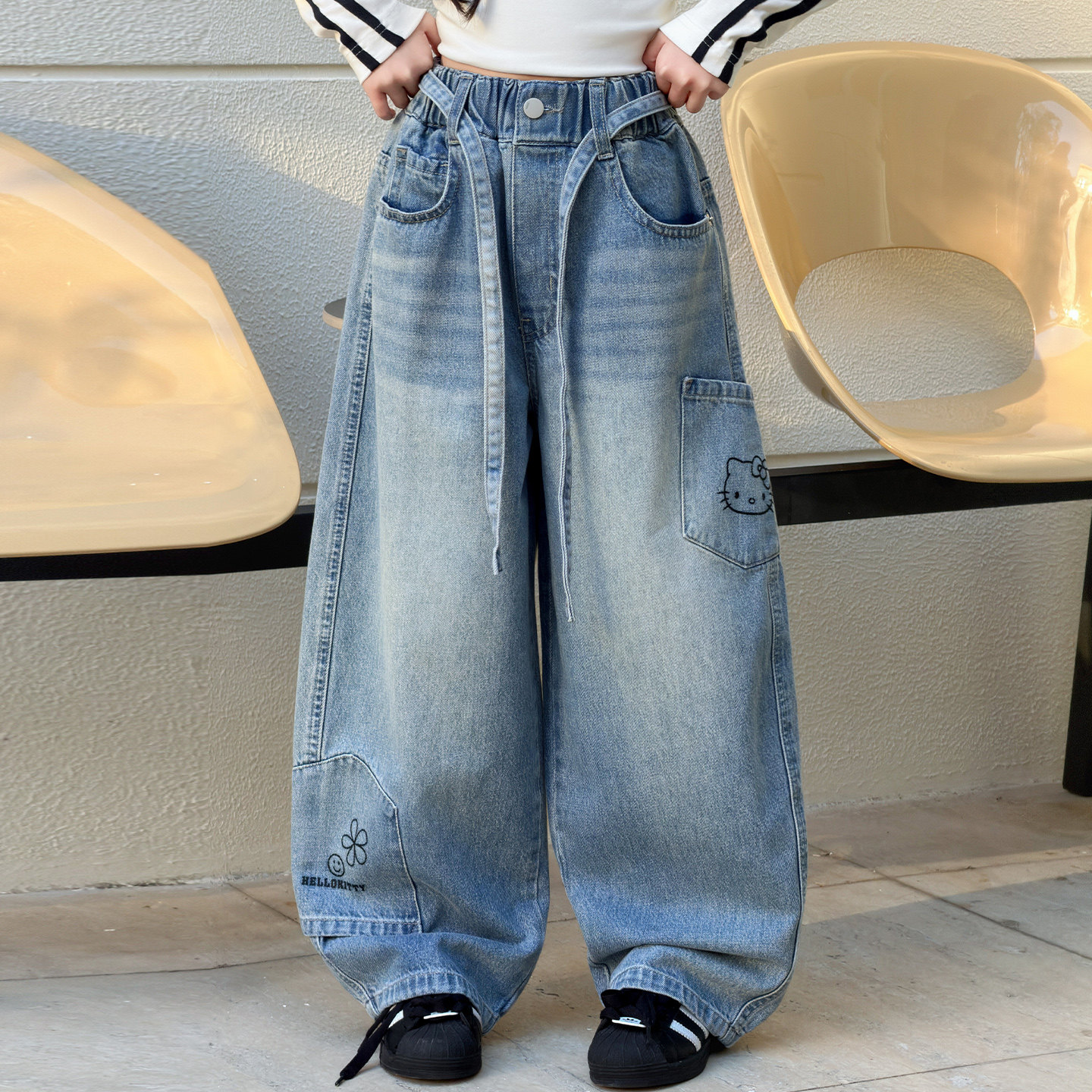 女童街头风牛仔裤2026春秋新款女大童卡通印花裤子儿童时尚阔腿裤,淘宝优惠券,粉丝福利购,淘宝优惠卷
