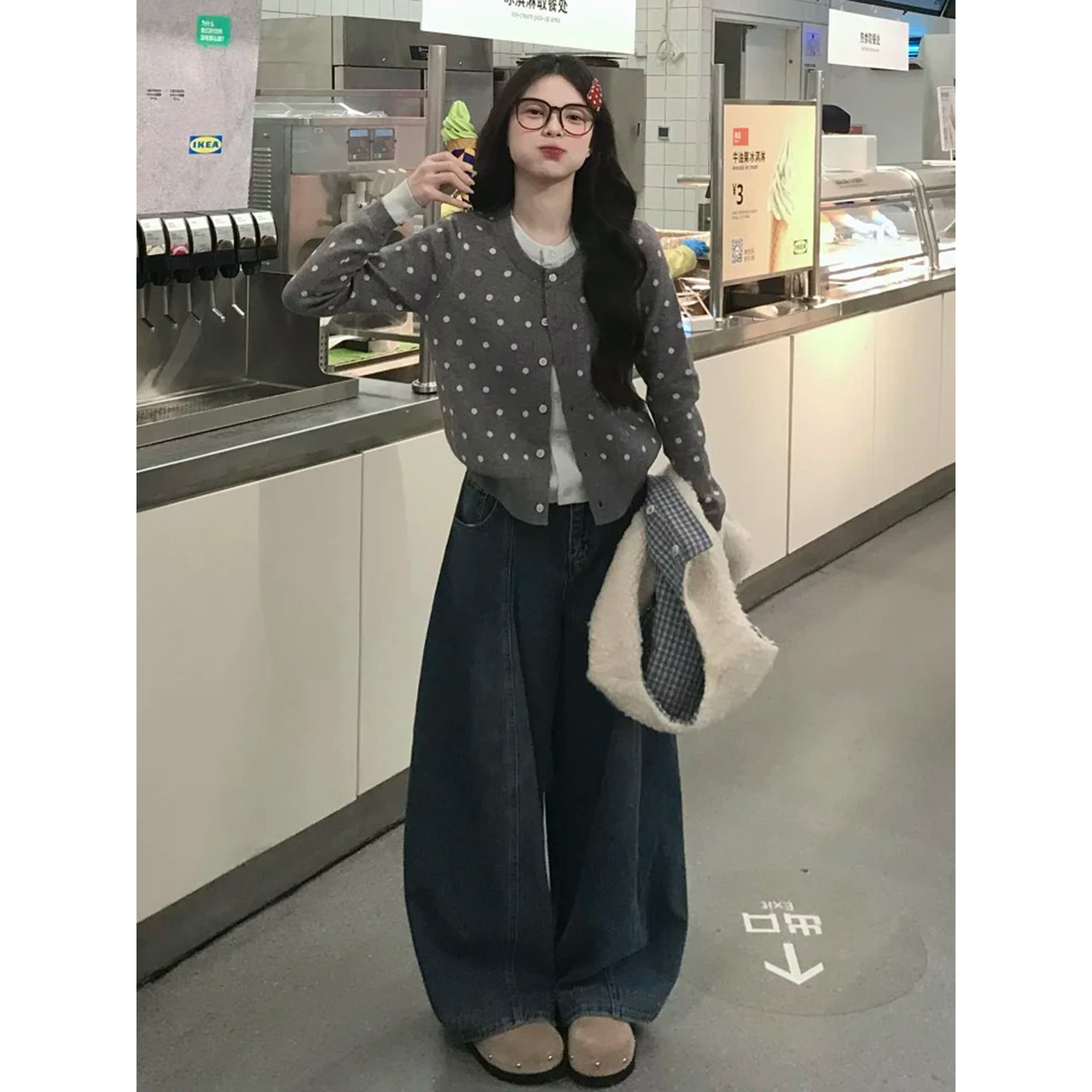 日系复古奶白色羊羔毛马甲女秋冬加厚圆领无袖保暖两面穿背心外套,淘宝优惠券,粉丝福利购,淘宝优惠卷