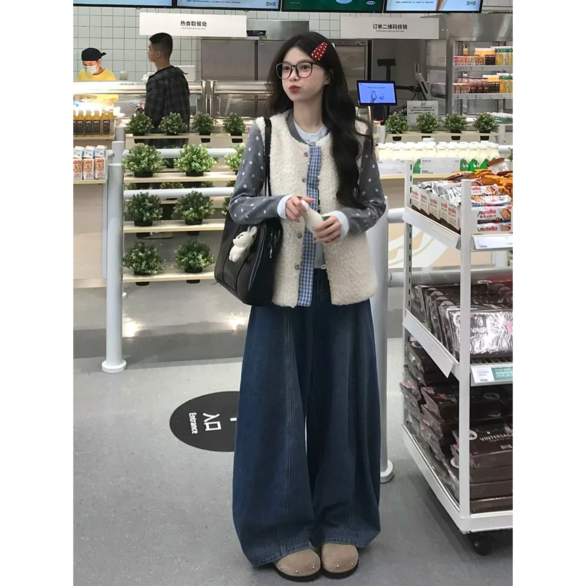 日系复古奶白色羊羔毛马甲女秋冬加厚圆领无袖保暖两面穿背心外套,淘宝优惠券,粉丝福利购,淘宝优惠卷