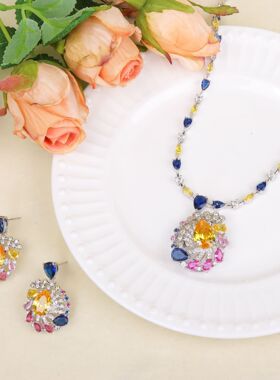 秋季新款流行气质精致饰品彩色奢华质感简约时尚女士项链耳环套装