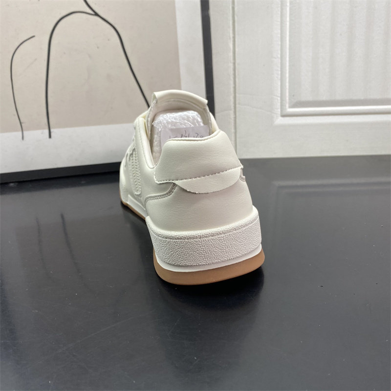 品牌撤柜2026春款真皮系带休闲板鞋女平底圆头小白鞋百搭学生鞋,淘宝优惠券,粉丝福利购,淘宝优惠卷
