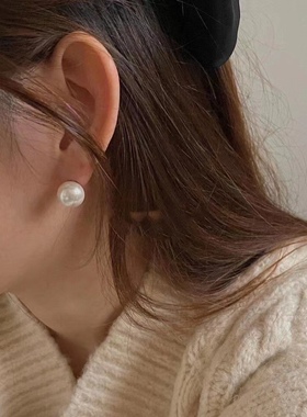 高级感珍珠耳钉甜美高级女