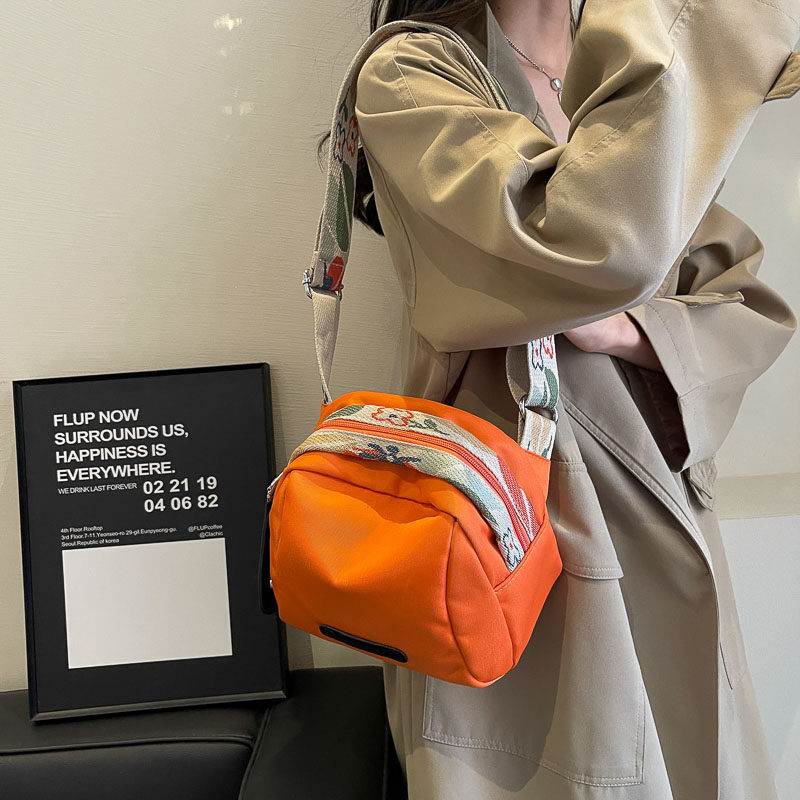 KVKY新款欧美进口牛津布单肩小包女斜挎腰包百搭女士牛津布贝壳包,淘宝优惠券,粉丝福利购,淘宝优惠卷