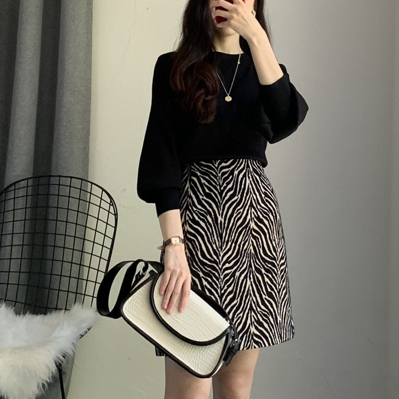 斑马纹2021年秋冬季高腰包臀半身裙 mzgg木子格格半身裙
