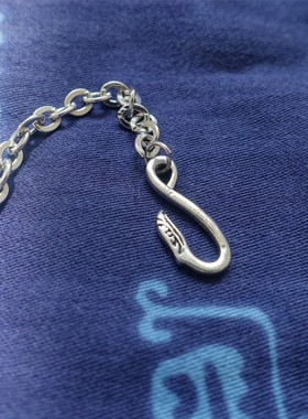 钛钢阿美咔叽搭配复古装饰链