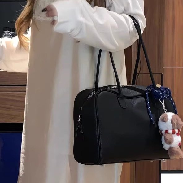 Oh！Me Tell【偷偷藏住水蜜桃】单肩手提腋下波士顿包保龄球包,淘宝优惠券,粉丝福利购,淘宝优惠卷