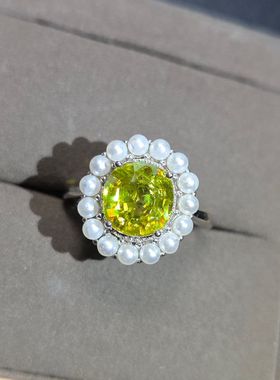 天然榍石戒指稀有宝石特点闪烁度媲美钻石太阳下更加闪烁2.94克拉