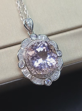 摩根石大吊坠丰巢切割闪光面多更亮闪火彩爆闪 ​重量6.43克拉