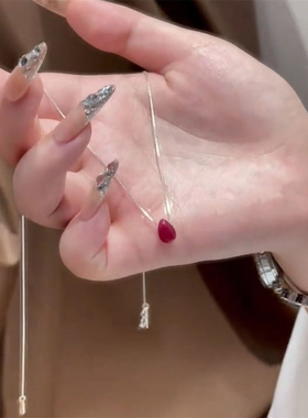 红色水滴吊坠项链女简约精致轻奢