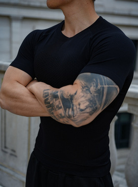 Men's Sports Short Sleeve Running T-Shirt, Fitness Shirt