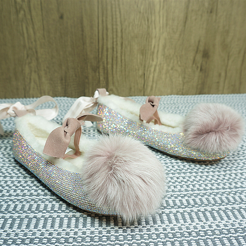 真皮羊毛一体豆豆鞋 女鞋 冬季新款毛球套脚懒人鞋  包子鞋5-4A,淘宝优惠券,粉丝福利购,淘宝优惠卷