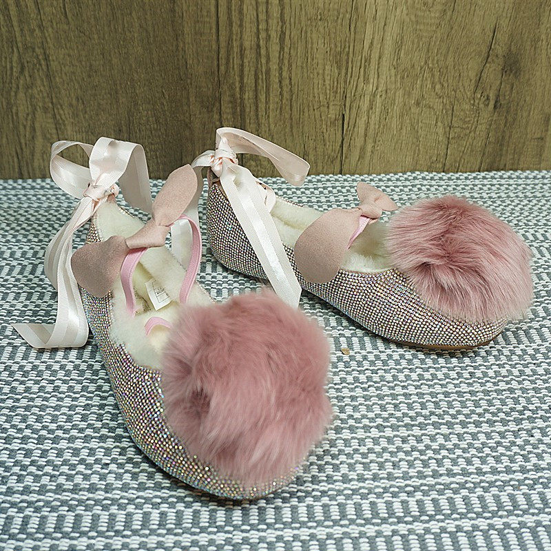 真皮羊毛一体豆豆鞋 女鞋 冬季新款毛球套脚懒人鞋  包子鞋5-4A,淘宝优惠券,粉丝福利购,淘宝优惠卷