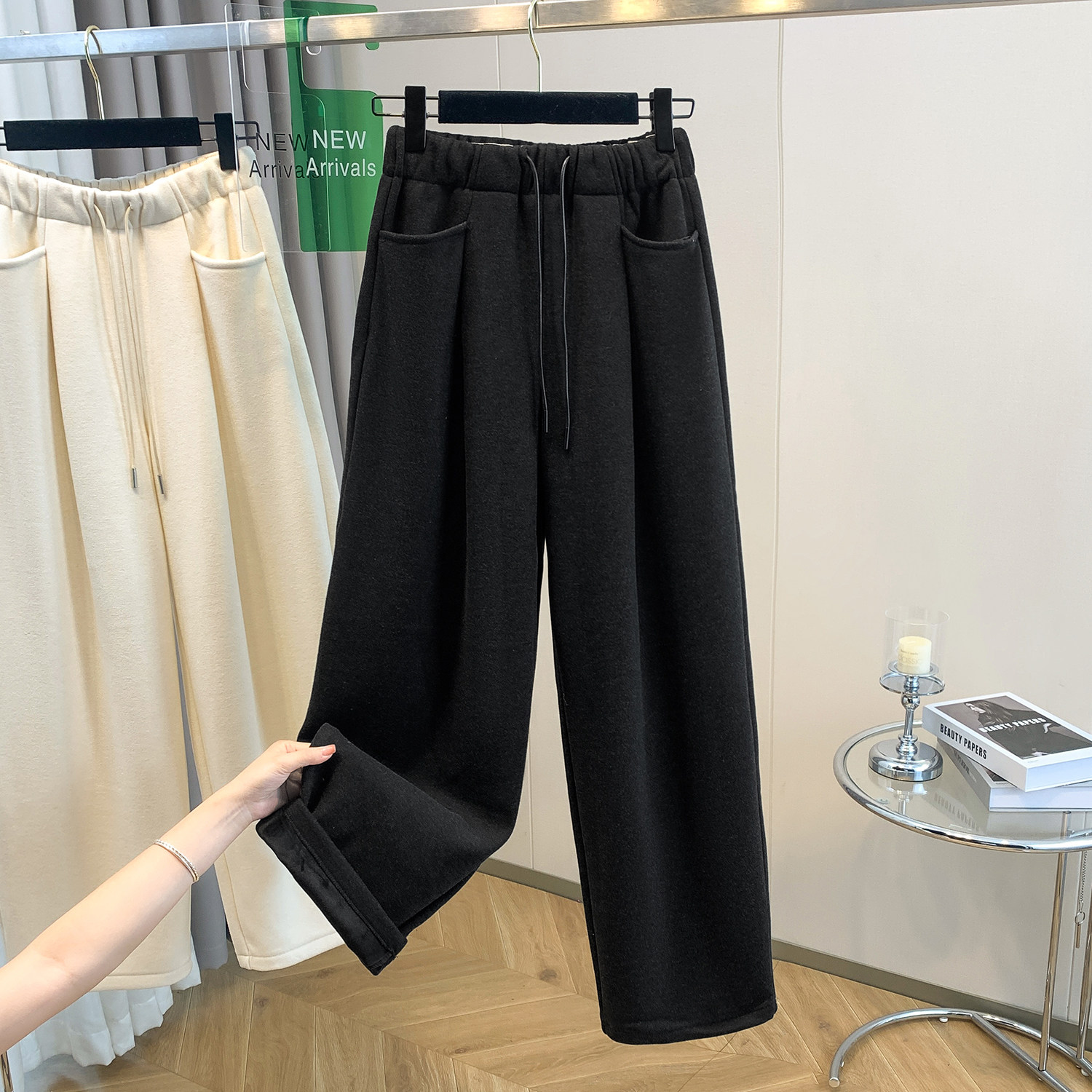 加绒毛呢阔腿裤女冬季抽绳松紧腰宽松软糯保暖糯米裤休闲直筒长裤,淘宝优惠券,粉丝福利购,淘宝优惠卷