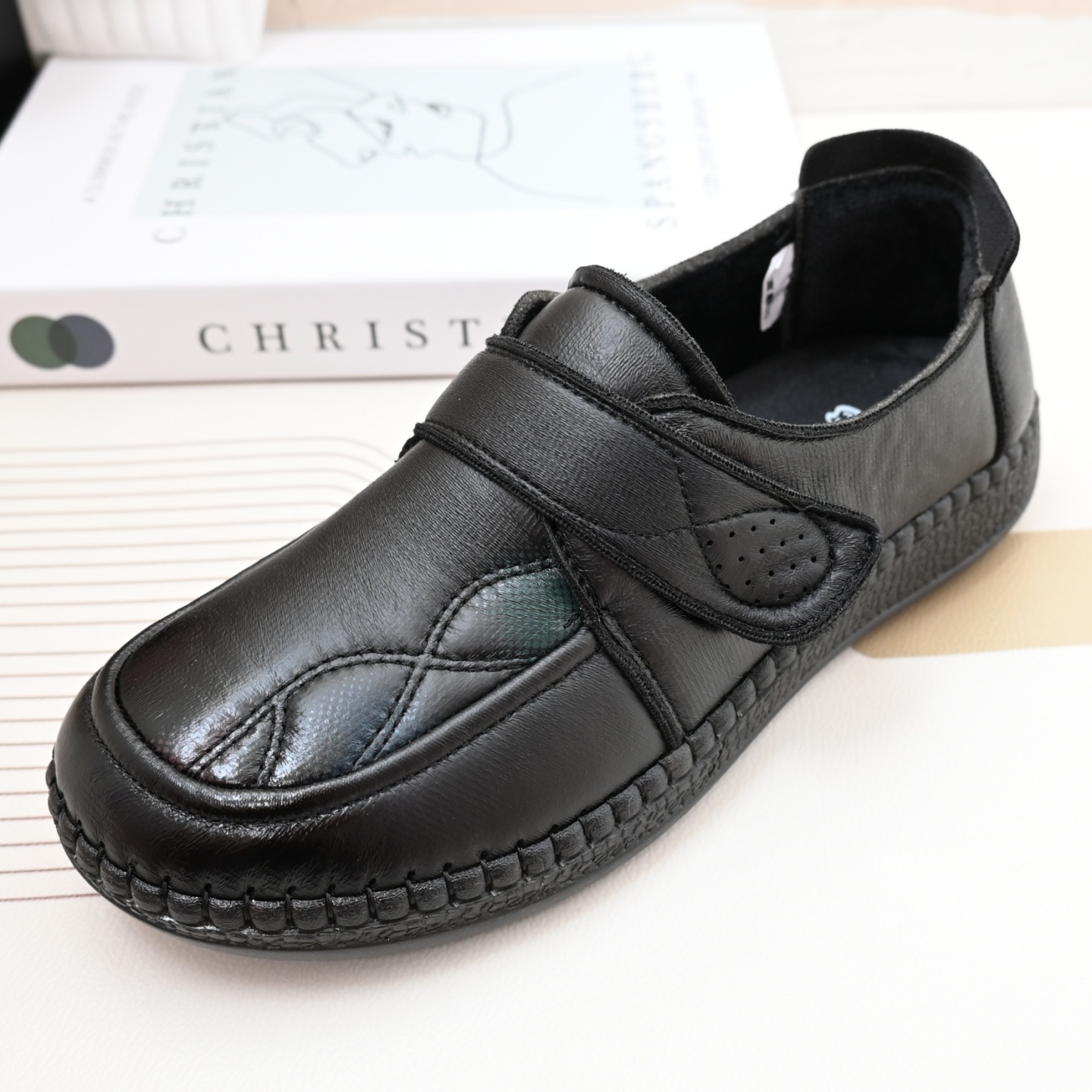 老北京布鞋女棉鞋加绒二棉薄绒冬季新品妈妈休闲鞋粘带牛筋轻软底 - 图3