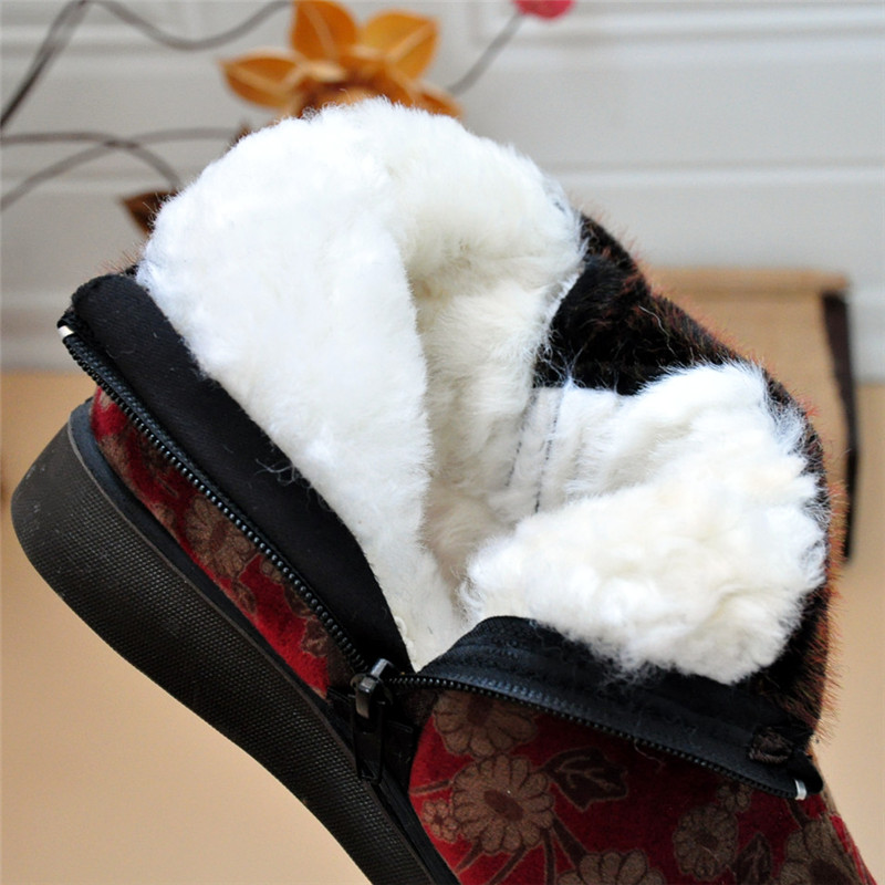 冬季东北羊毛女鞋老北京布鞋加绒老人棉鞋中老年防滑保暖奶奶鞋厚