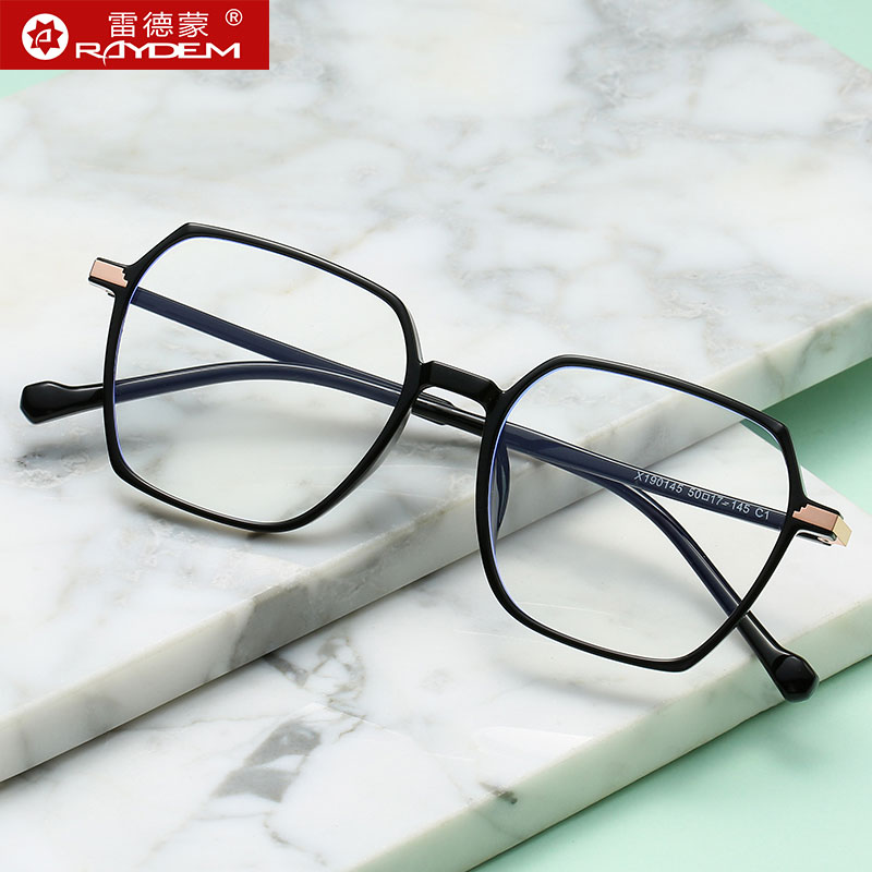 Anti-blue light glasses with large frames for eye protection can be equipped with myopia glasses