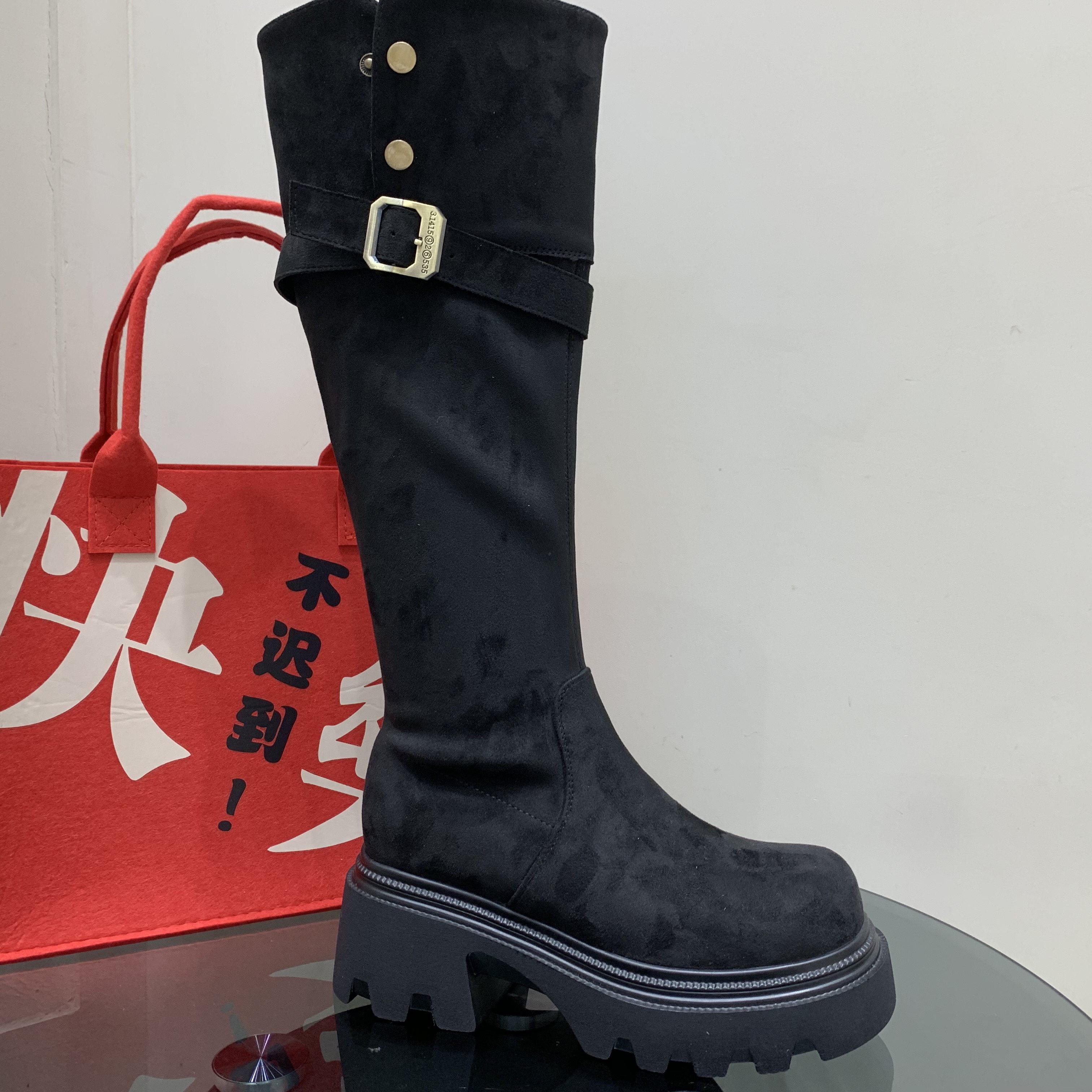 复古绒面骑士靴女2025秋季新款粗跟显瘦皮带扣高筒靴废土风瘦瘦靴,淘宝优惠券,粉丝福利购,淘宝优惠卷