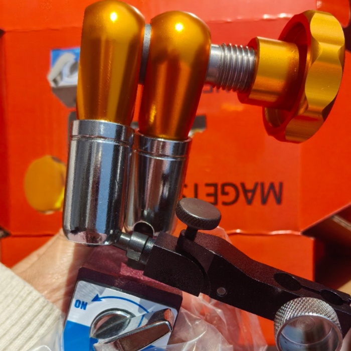 强力开关液压小万向磁力表座百分表杠杆表校表座总长度270毫米 - 图0