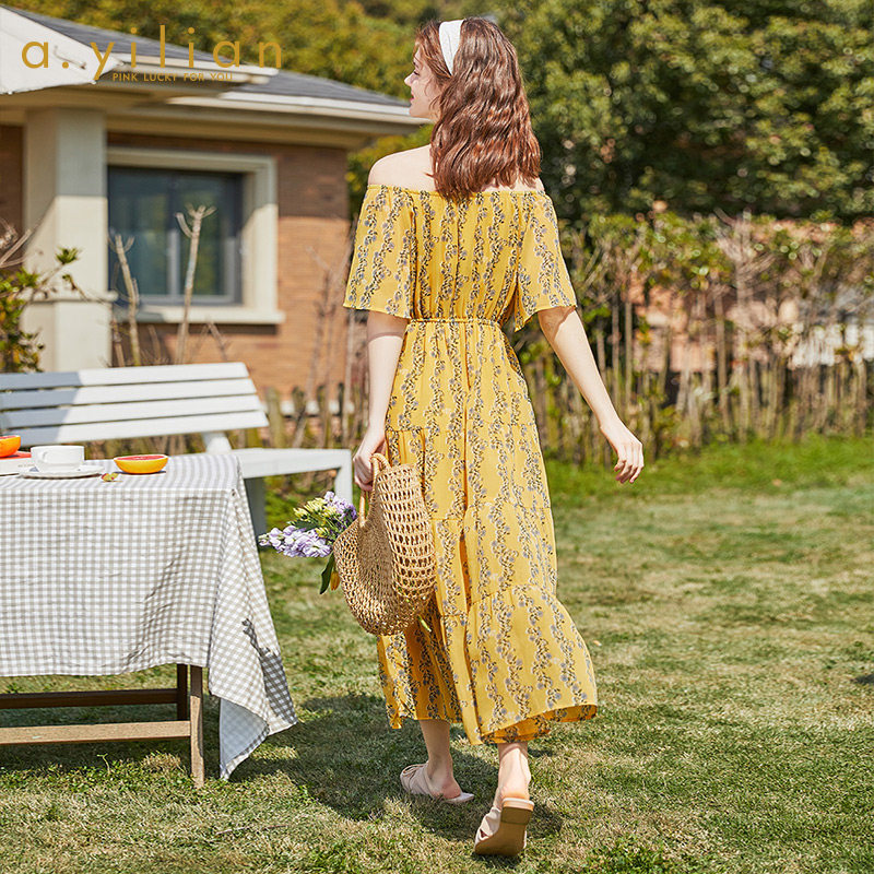 阿依莲2020一字领露肩中长款裙子 ayilian连衣裙