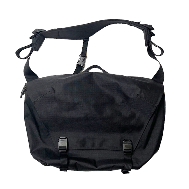 ແບບດຽວກັນ Granville 10L crossbody messenger bag