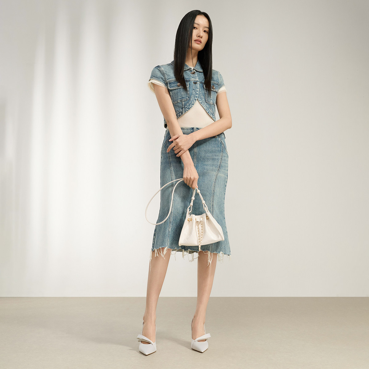 [618推荐]CHARLES&KEITH26夏CK2-10671894菱格链条单肩斜挎水桶包
