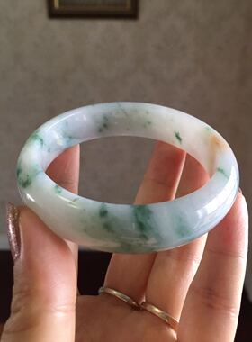 a货天然飘花翡翠手镯