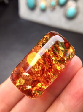 吊坠流光溢彩绚丽风天然琥珀