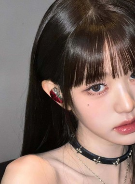 张元英同款项圈暗黑十字架choker