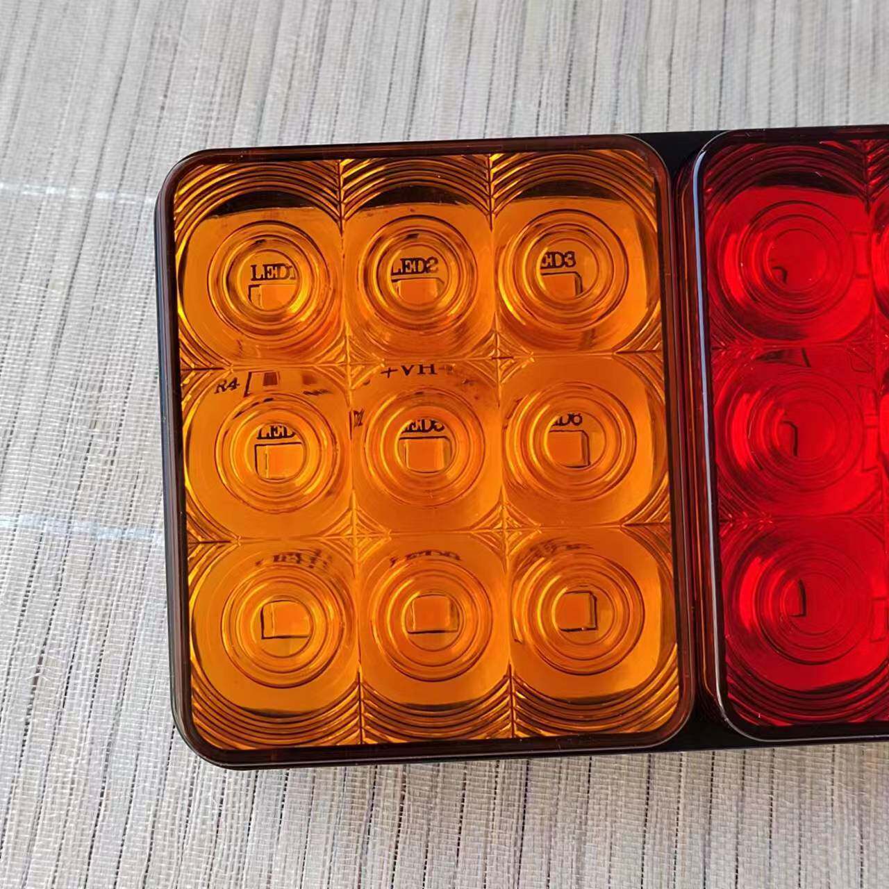 小货车单排双排led后尾灯微卡长安小康江淮星豹跨越王尾灯通用款,淘宝优惠券,粉丝福利购,淘宝优惠卷