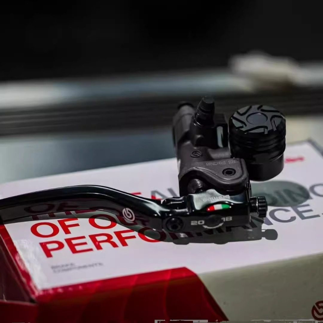 正品布雷博Brembo rcs内置油壶F E Mmax机械师rcs直插油壶不切壳,淘宝优惠券,粉丝福利购,淘宝优惠卷