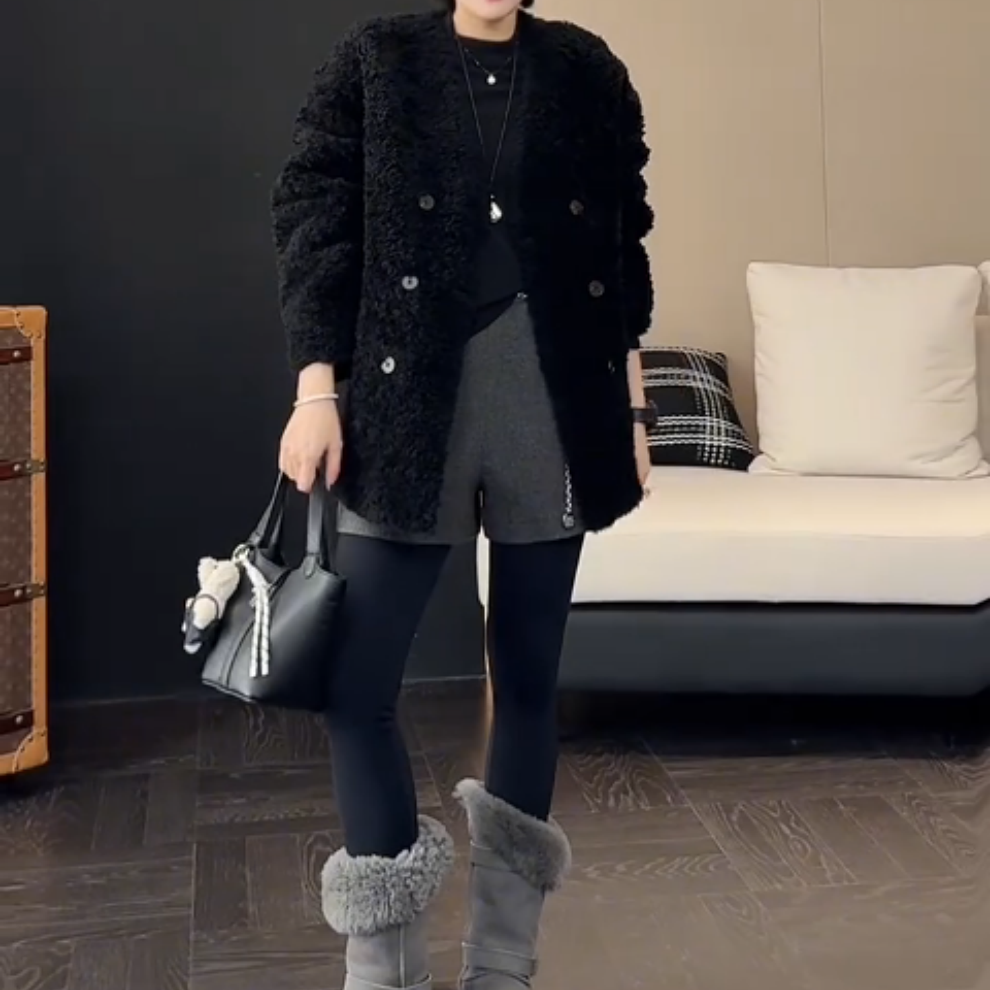 秋冬季新款灰色毛呢裤A字时尚百搭辣妹大码宽松显瘦显高短裤子女,淘宝优惠券,粉丝福利购,淘宝优惠卷