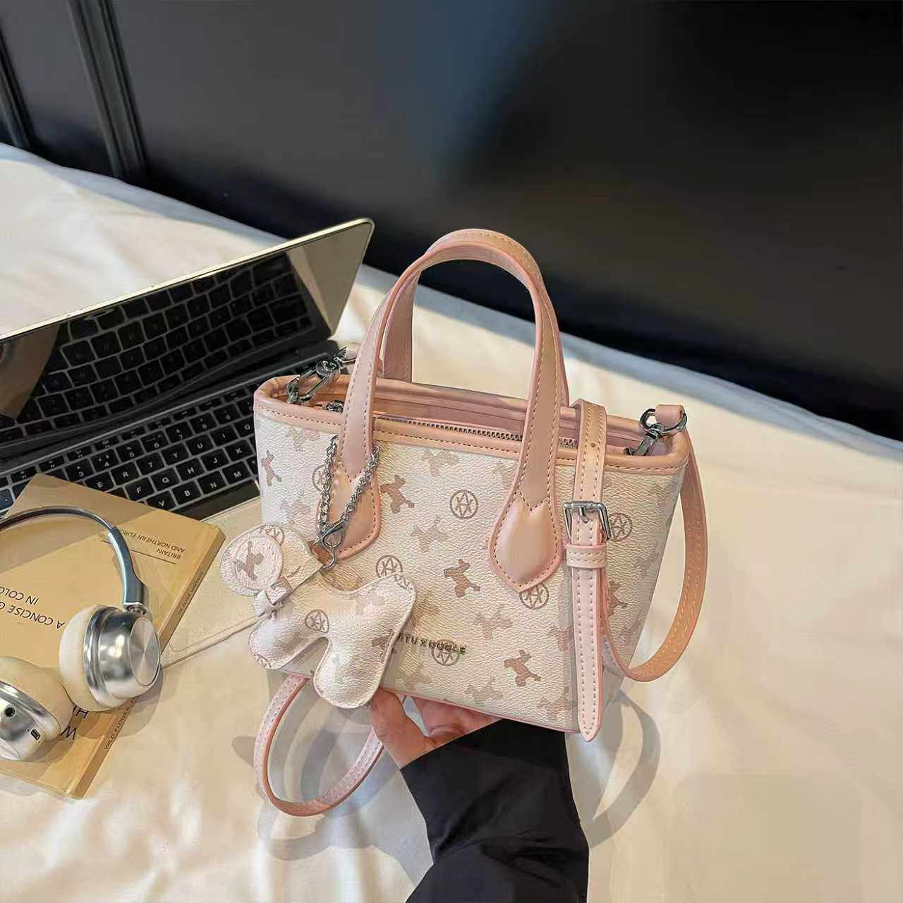 艾米兔女包2026新款百搭洋气质感简约小众通勤日常休闲手提斜挎包