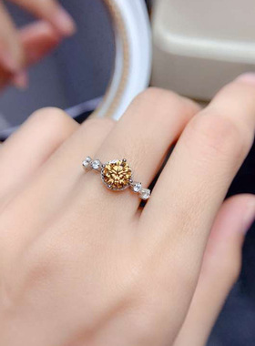 戒指女2克拉八心八箭仿香槟色摩根石硞石镶满钻简约镀白金戒指