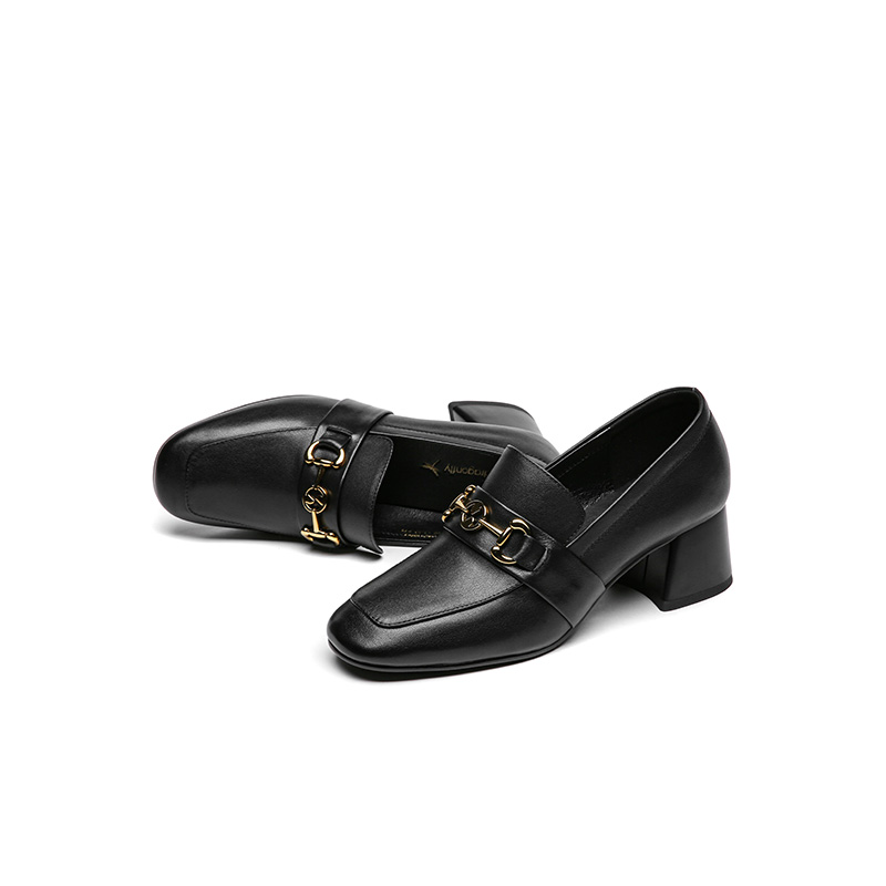 红蜻蜓女鞋官方旗舰店红蜻蜓乐福鞋女春季款马街扣中跟皮鞋白色通勤单鞋小皮鞋WFB110552