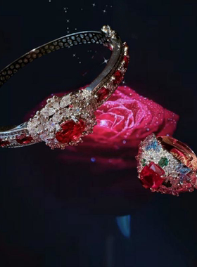 莫奈花园石榴红宝石手镯 古董感 镀18K金 贵妇胭脂红锆石花朵戒指