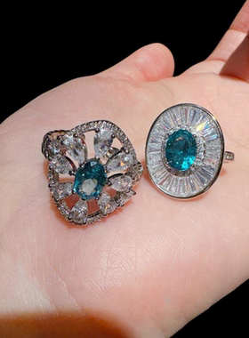 马尔代夫蓝碧玺雏菊宝石戒指 光芒花瓣 镀18K金 海蓝蛋形锆石戒指