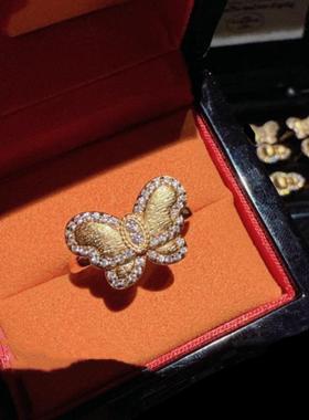 古法金色 錾雕花丝如意圆满吊坠项链 新中式 锤揲花枝锁包项链