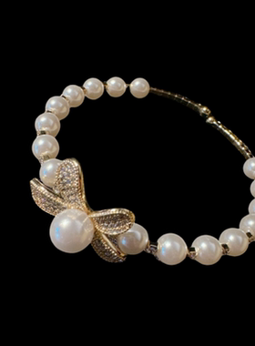 轻奢百搭花朵宝石珍珠手镯Vintage镀18K金时尚大雁蛋形锆石胸针