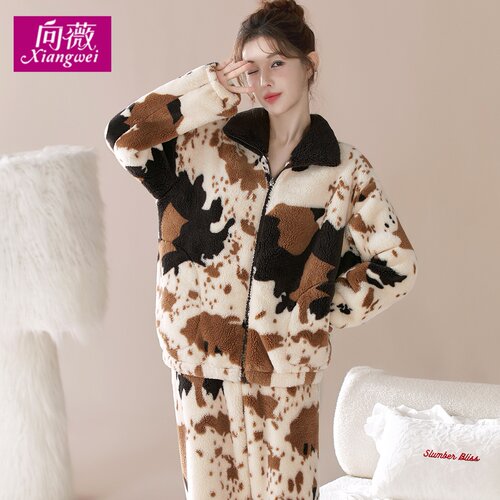 轻奢保暖秋冬法兰绒家居服大码宽松可外穿雪花绒睡衣套装女 - 图3