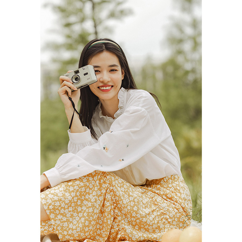 茵曼2020新款春秋款泡泡袖立领衬衫 茵曼翰飞衬衫