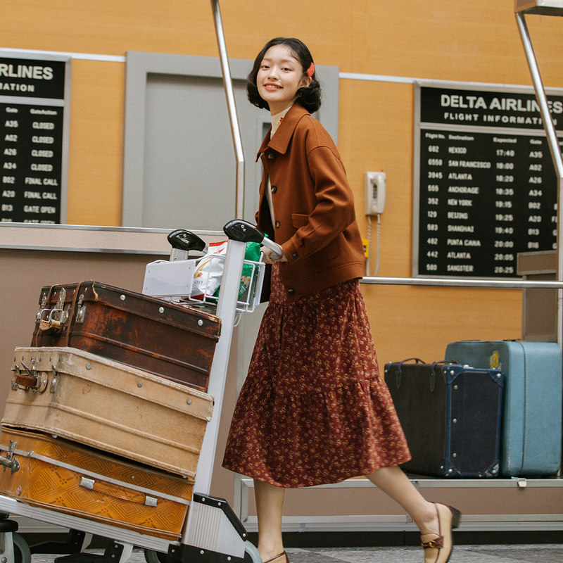 茵曼日系盐系工装炸街2020年短外套 茵曼翰飞短外套