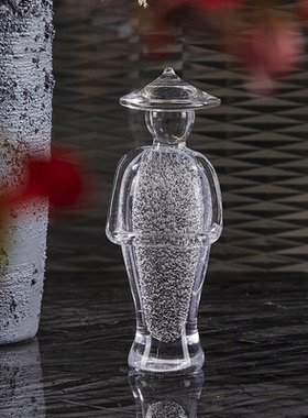 环球家居悦生活新中式样板房客厅石榴玉璧创意铁马头软装饰品摆件