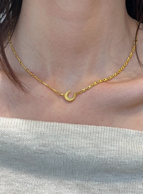 金色月亮吊坠项链女气质百搭颈链