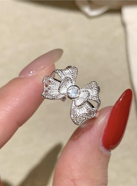 蕾丝蝴蝶结戒指女2026新款轻奢