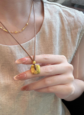 金色福字方形编织项链气质百搭