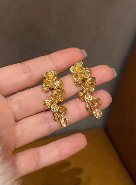 黄金色叶子流苏耳环春夏